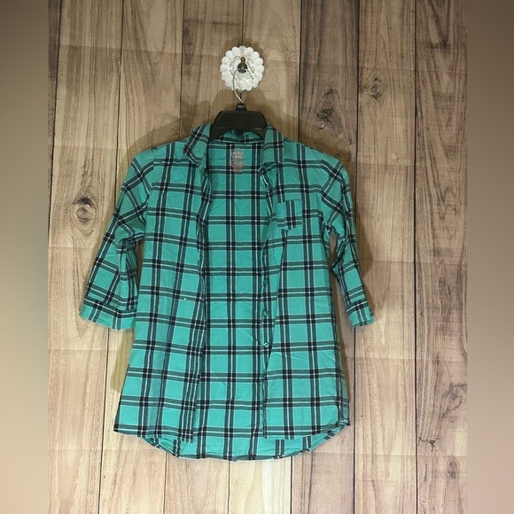 NWT UpCycled Graphic Flannel Size Girls XL 14/16 or Adult XS - Picture 2 of 11